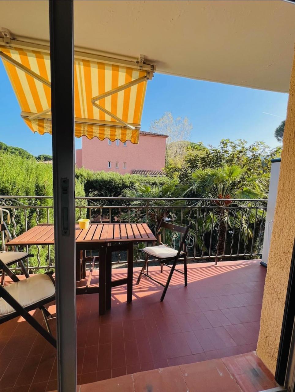 Superbe Appartement Terrasse Et Parking Prive Сен-Тропе Экстерьер фото