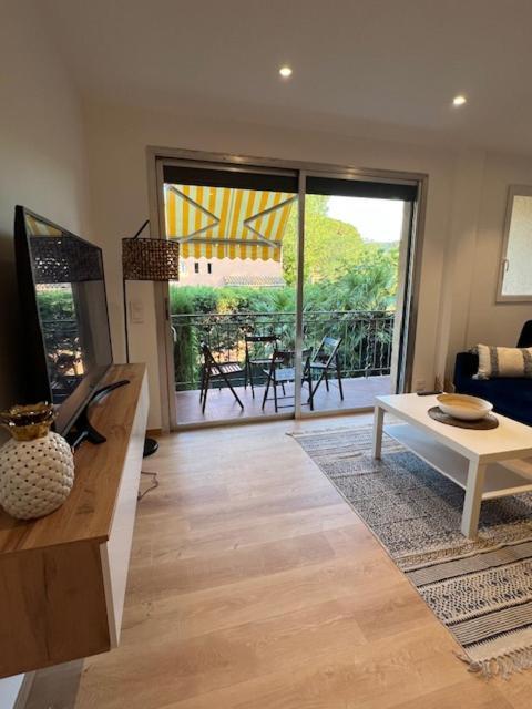 Superbe Appartement Terrasse Et Parking Prive Сен-Тропе Экстерьер фото